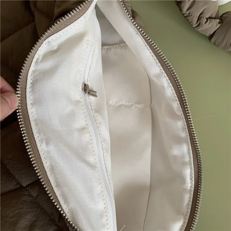 Large Capacity Nylon Shoulder Bag Vintage Tote Handbag with Zipper