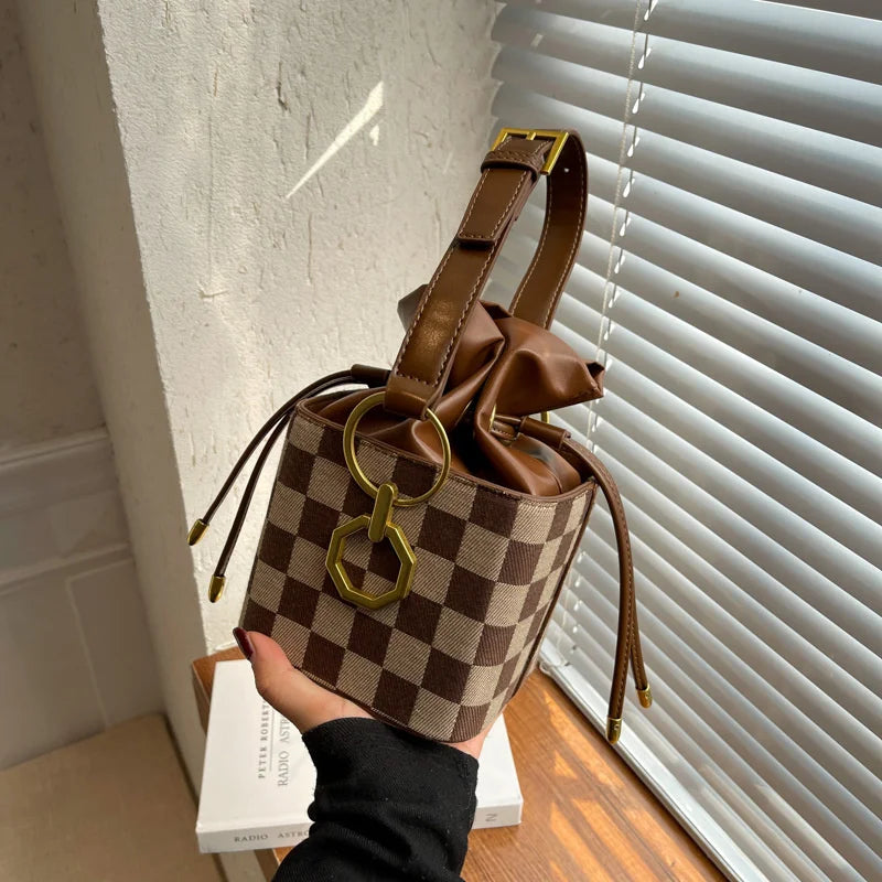 Chessboard Lattice Bucket Bag One Shoulder Messenger Bag