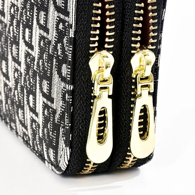 Retro Letter Wallet Large Capacity Clutch Long Wallet Female Handbag