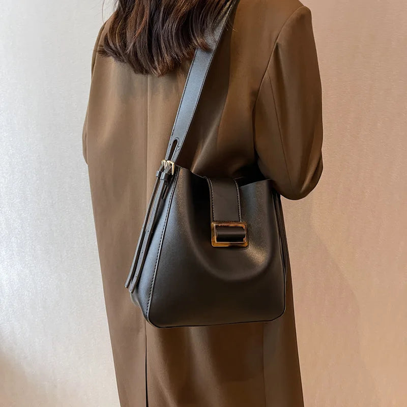 Bucket Messenger Bags Large Capacity Shoulder Bags 2 Sets