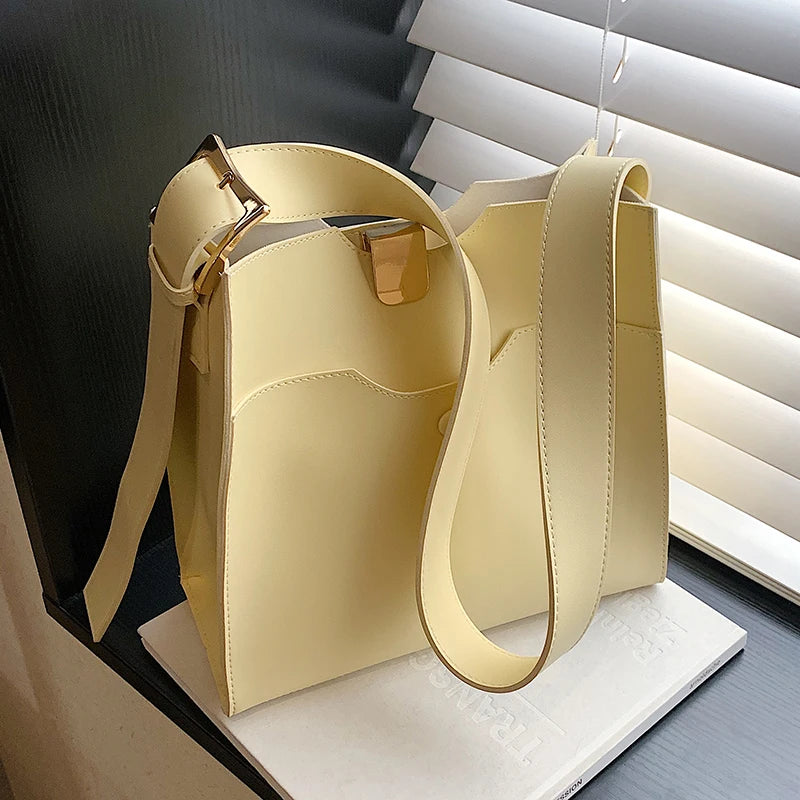 Large Capacity One Shoulder Bags Women's PU Leather High Style Female