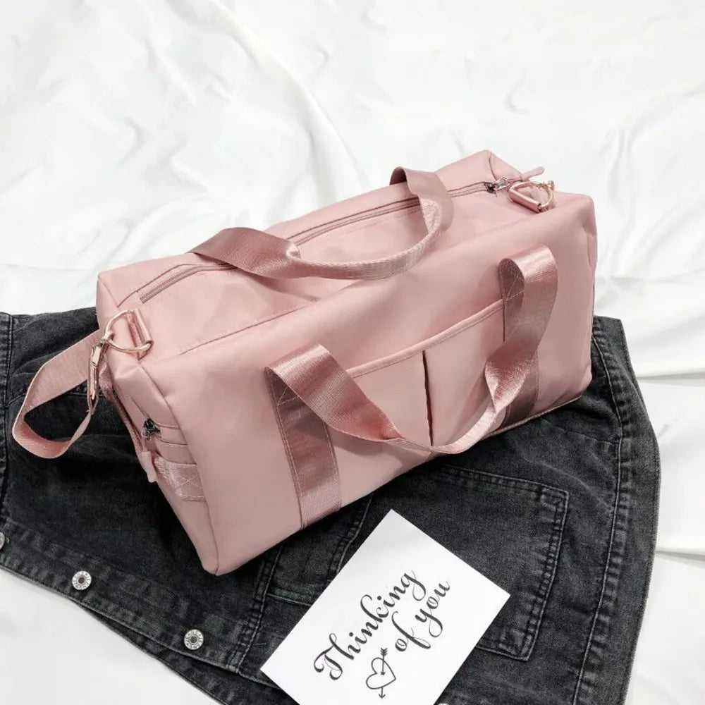 Large Capacity Sports Fitness Bag for Short Distance Travel