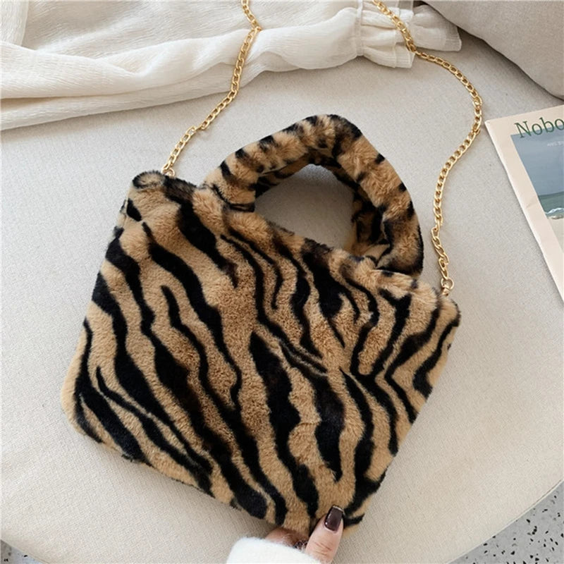 Leopar Chains Fur Plush Women Female Winter Handbags Messenger Soft Warm B001