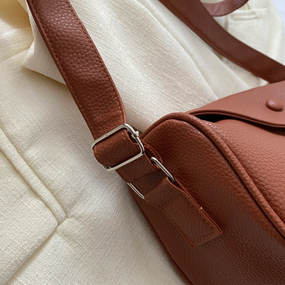 Letter Printed Crossbody Bag Underarm Bag PU Leather Casual Portable