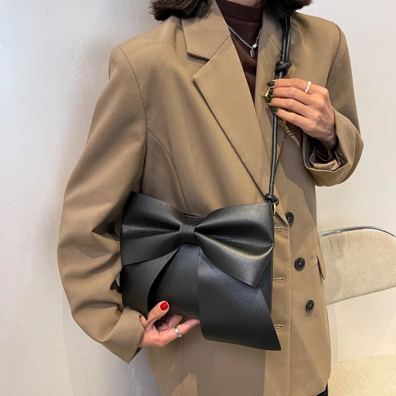 Solid Leather Bow Flap Women's Crossbody Handbag