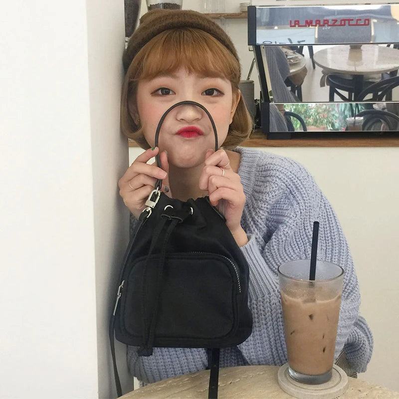 Nylon Crossbody Shoulder Bag Bucket Messenger Bag