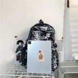 Casual Travel Large Capacity Graffiti Oxford Cloth Backpack