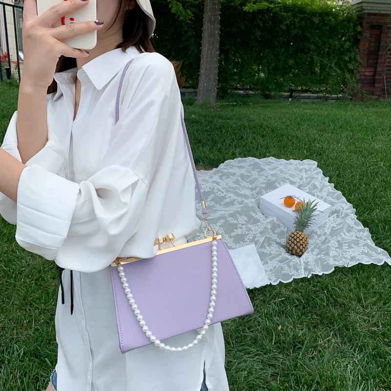 Retro PU Leather Women Handbag Lady Lock Crossbody Messenger Bag