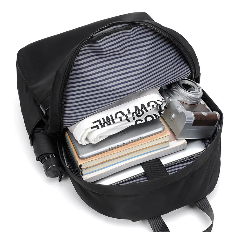 Casual Men's Business Backpack Nylon Large Capacity Schoolbag