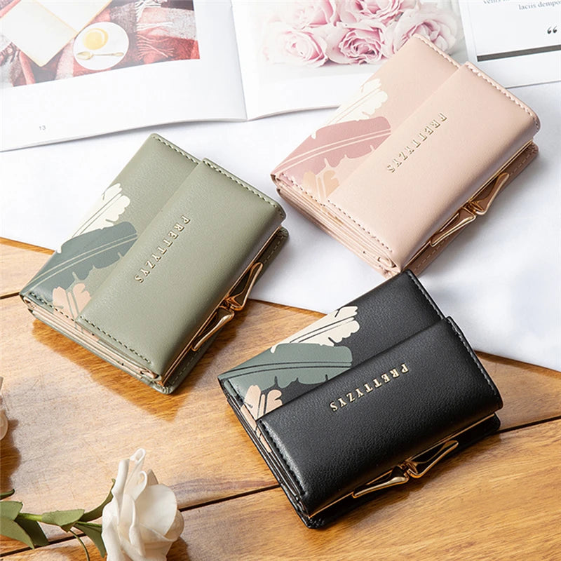 Retro Flower Short Purse Tri-Fold Wallet