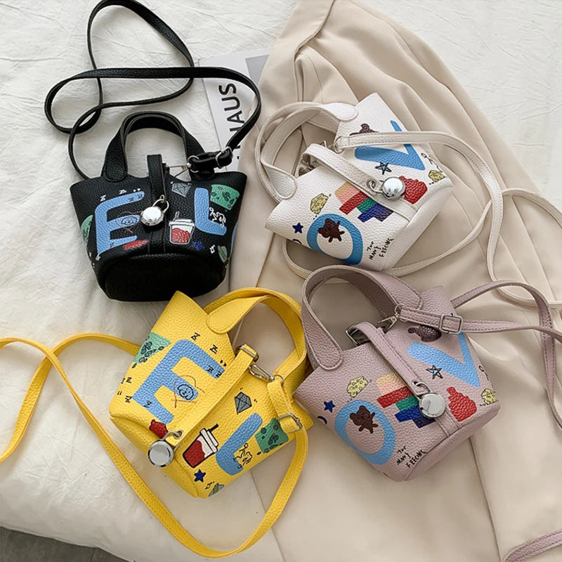 Women Bags Doodle Letter Messenger Shoulder Bag Girls Drawstring Bucket