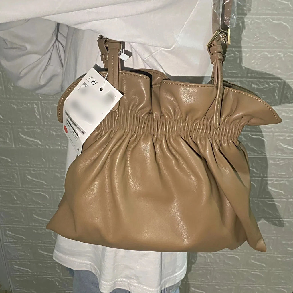 Cloud Shoulder Bag Pleated Details Handbag