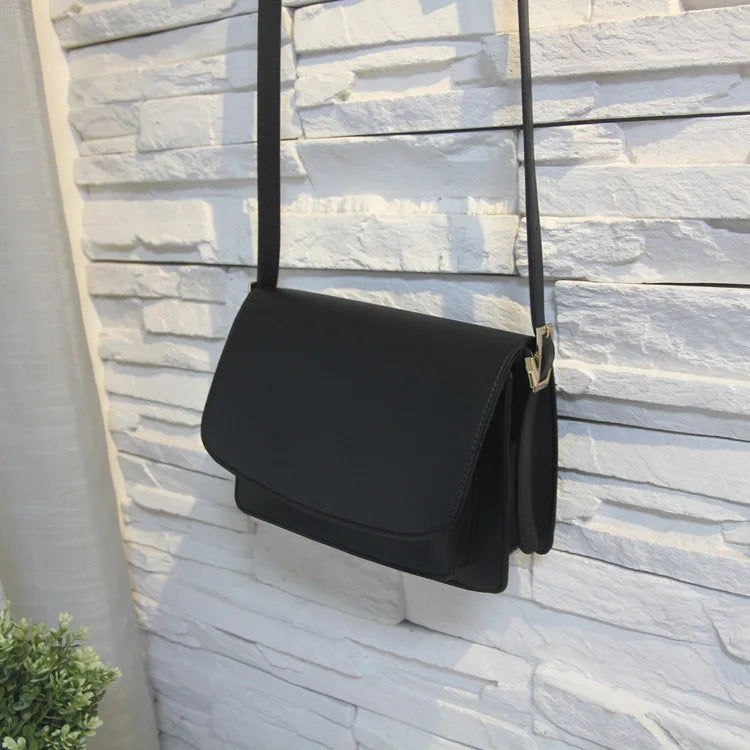 Newhotstacy Bag 06132021 Small Bread Shoulder Bag