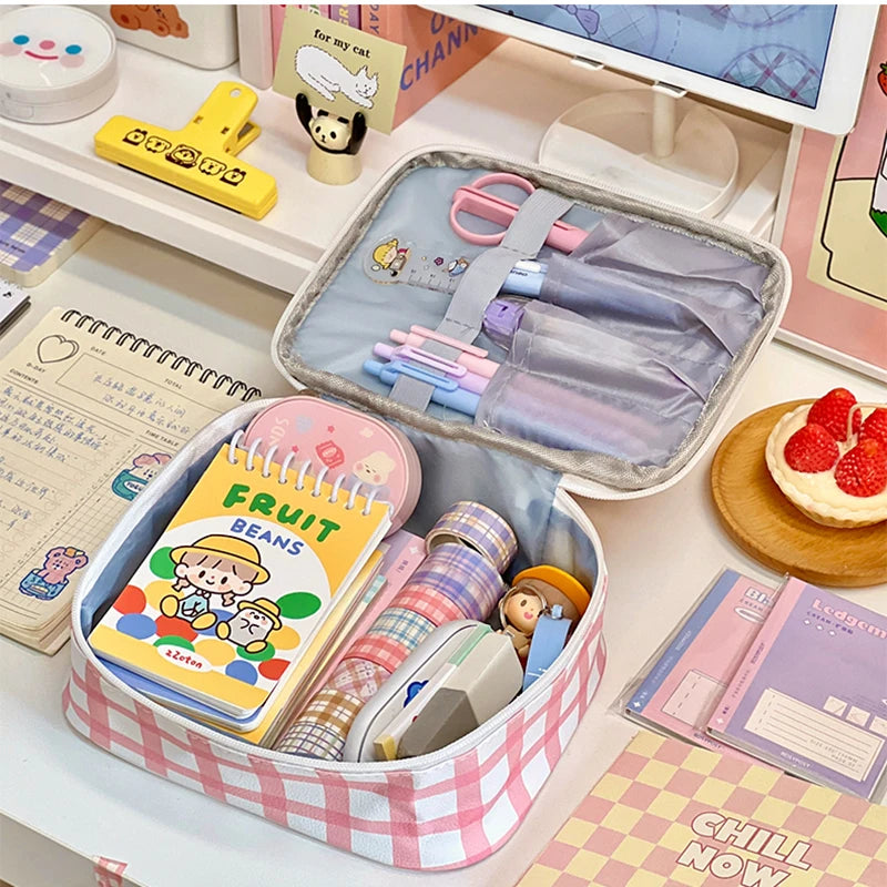 Large Capacity Cartoon Waterproof Leather Makeup Bag