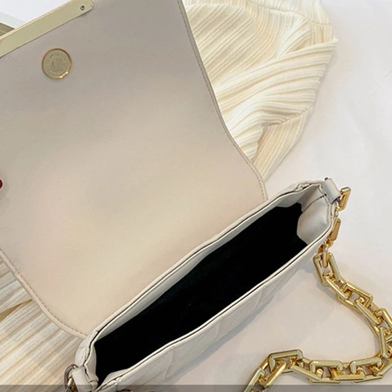 Quilted Small Square Bag Thick Chains Shoulder Messenger Bag PU Leather Lady Han