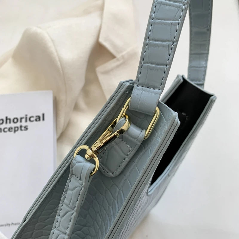 Retro Messenger Bag Ladies Underarm Shoulder Bag