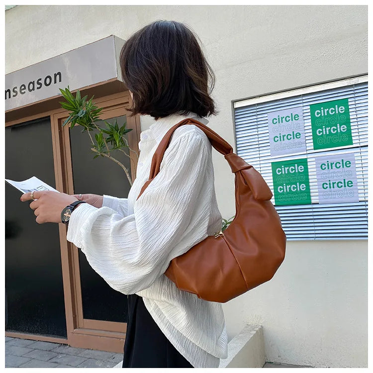 Retro Shoulder Bag Solid Texture Shoulder Dumpling Bag Handbag