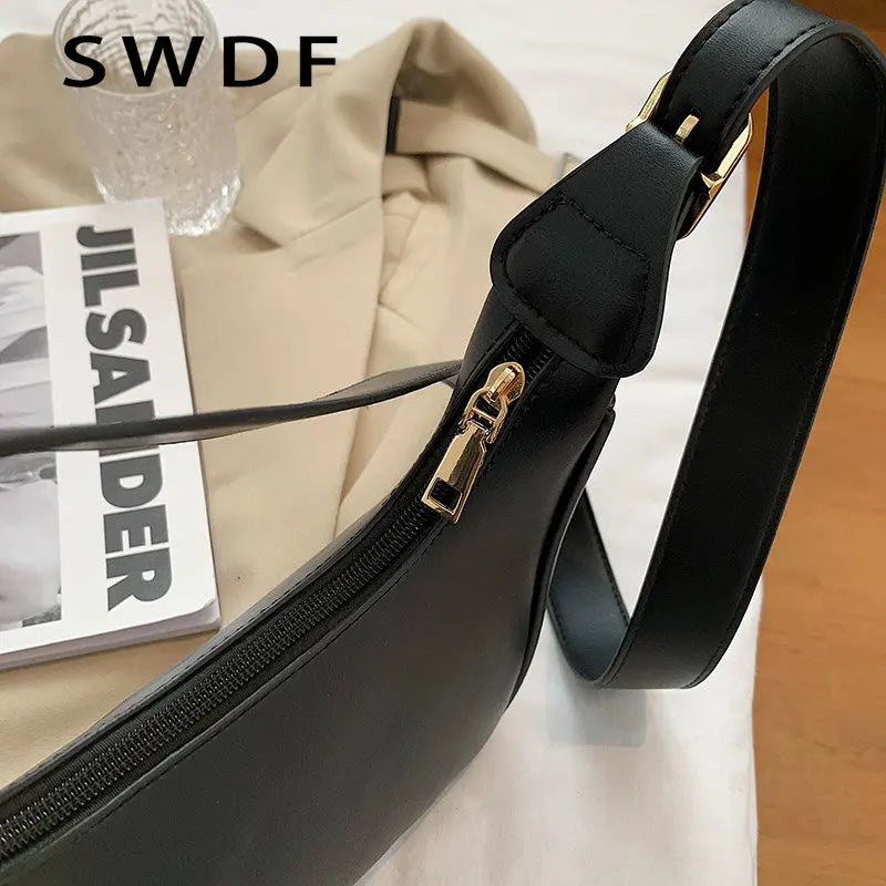 Casual Crossbody Shoulder Bag for Women in Pu Leather