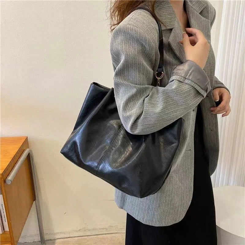 Soft PU Totes Bag For Women Large Capacity Handbags Solid Shopper