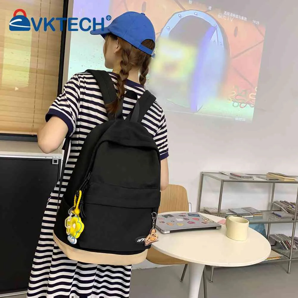 Nylon Backpack Large Capacity Casual Shoulder Bag