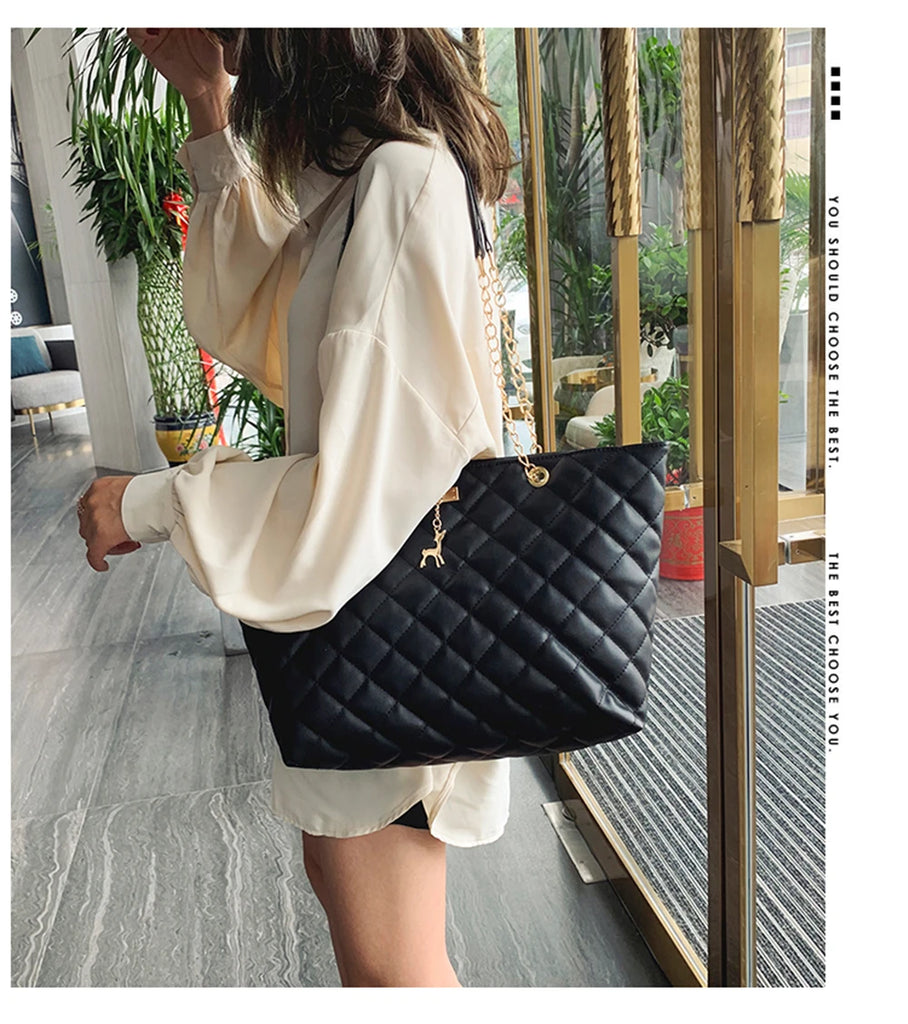 Quilted Retro Shoulder Bag Large-Capacity Tote Bag