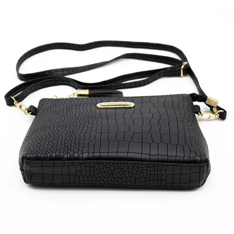 Small Shoulder Bag Tassel Crossbody Flap Bag Solid Messenger Bag