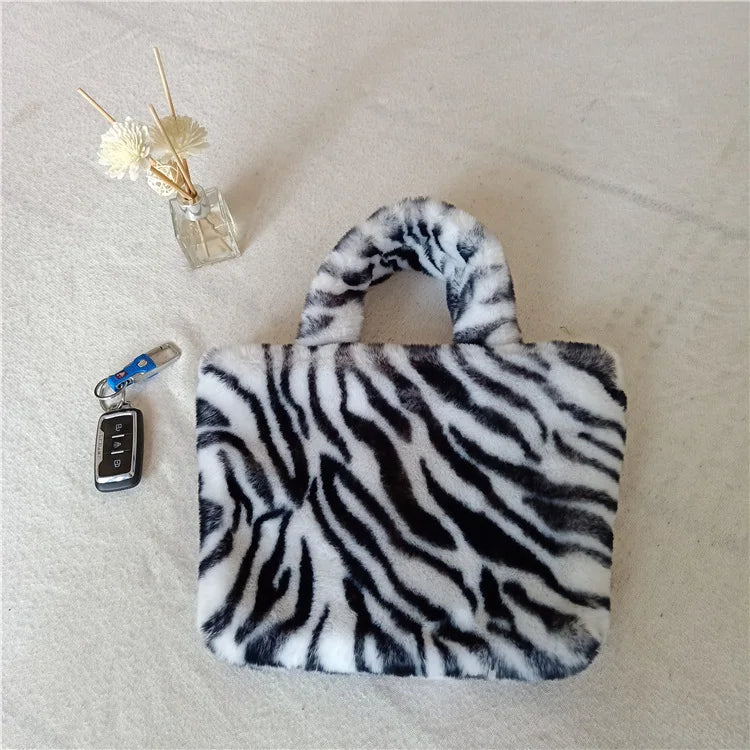 Faux Fur Chain Shoulder Bag Smiley Face Plush