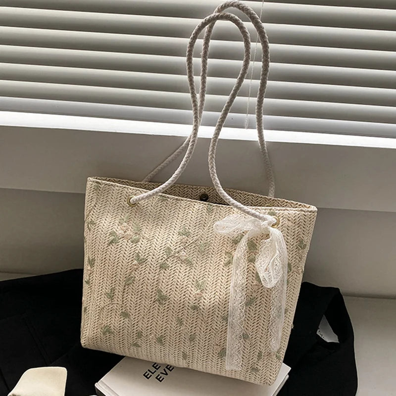 Small Lace Flower Straw Bag Western Style Beach Tote