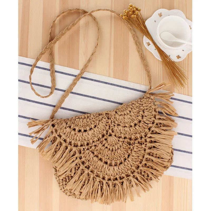 Summer Straw Beach Bag Tassel Rattan Woven Handbag Vacation Shoulder Crossbody
