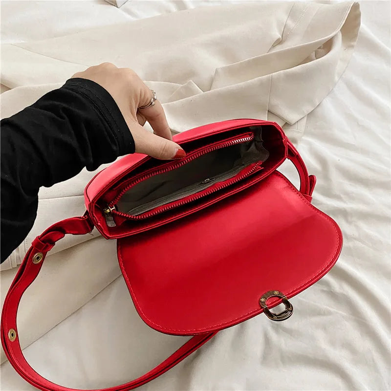 Toptrends Saddle Small Crossbody Bags For Women PU Leather Shoulder Bag