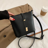 Vintage Leather Shoulder Bag Bucket Bag Crossbody for Girls