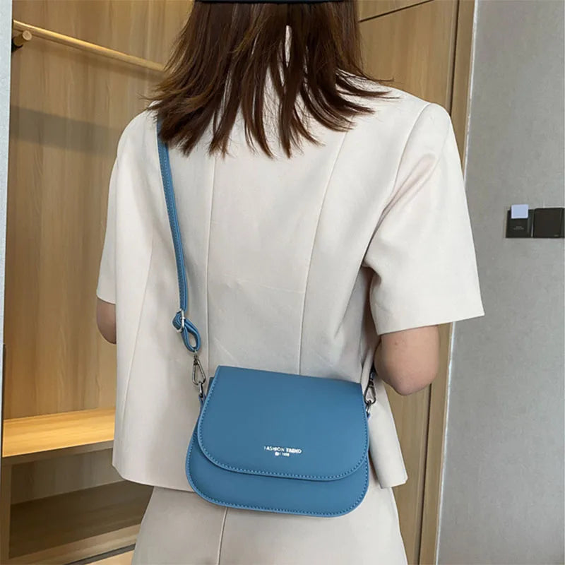 Vintage Solid Saddle Crossbody Bag PU Leather Women's Handbag