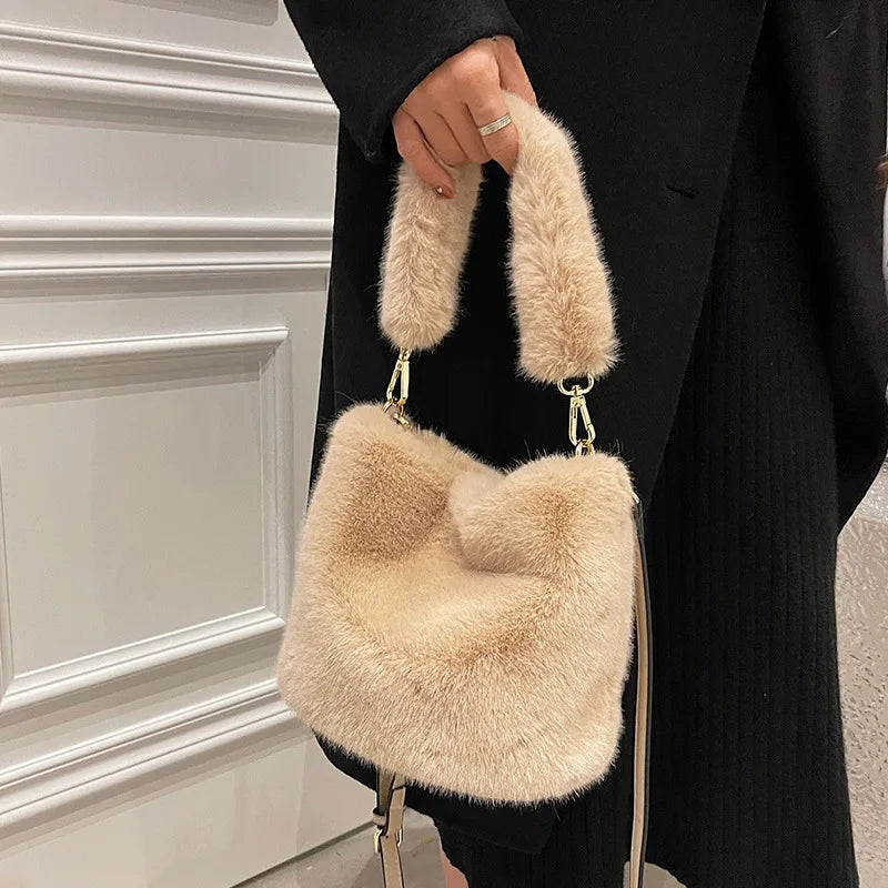 Soft Plush Women's Faux Fur Crossbody Bag Solid Messenger Handbag