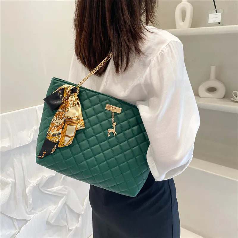 Embroidered Chain Bag Large-capacity Messenger Tote Bag