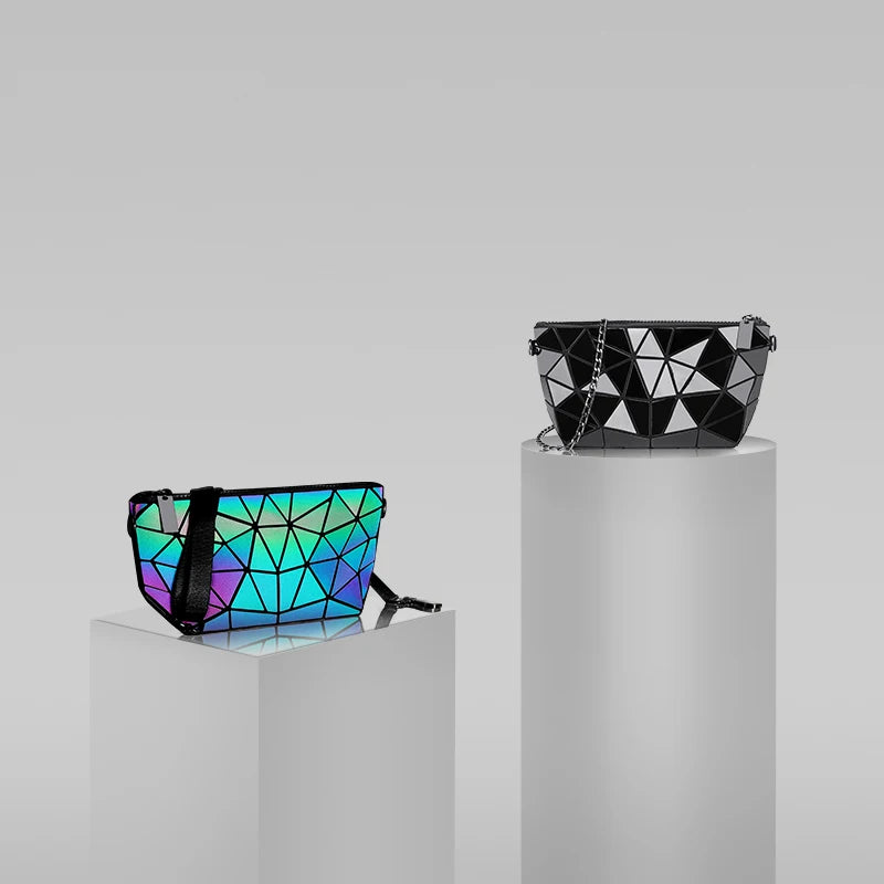 Women Chain Shoulder Bag Luminous Geometric Messenger Bags