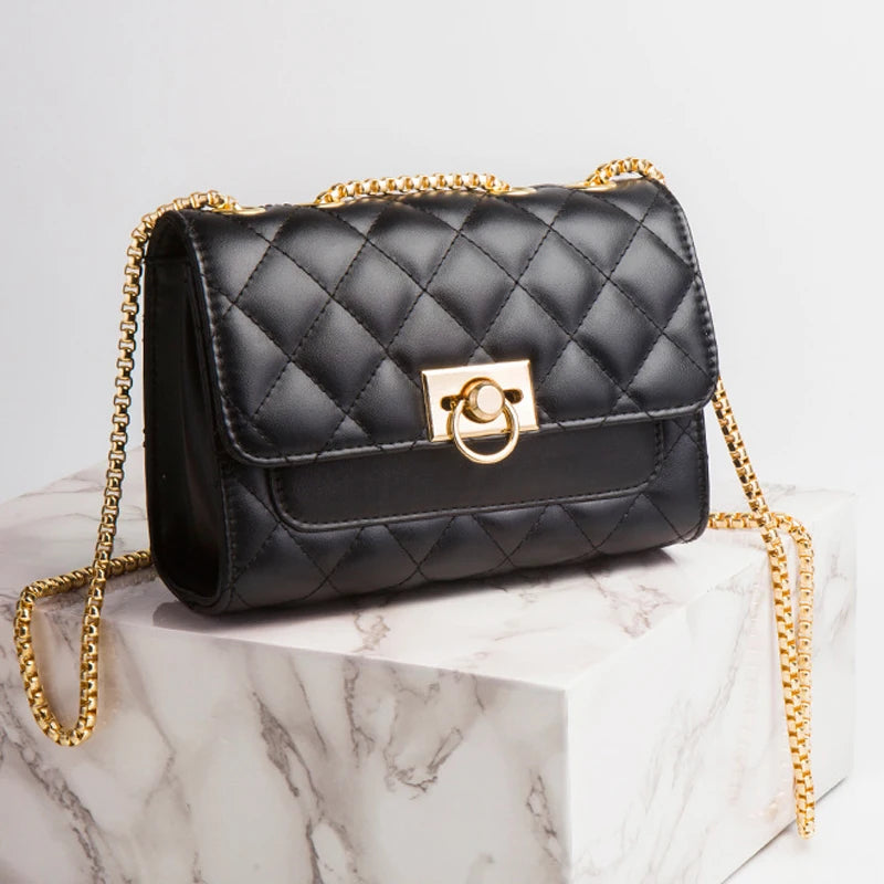 Chic Leather Women's Shoulder Bag