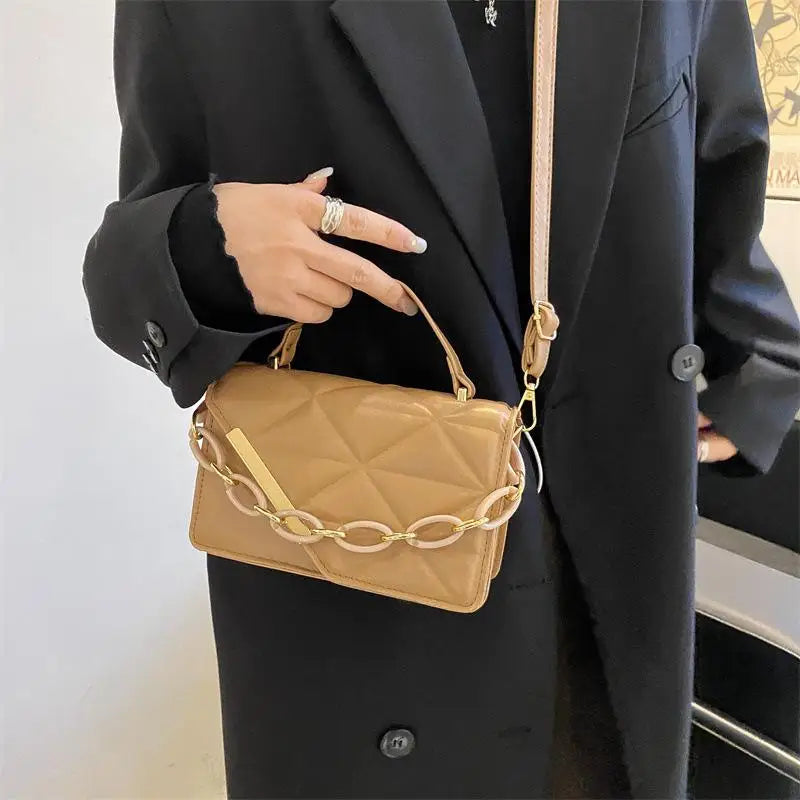 Women's Retro Rhombus Handbag Solid Chain Shoulder Messenger Bag