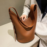 Women's Large Capacity Shoulder Bag Crossbody Pack Multifunction Messenger