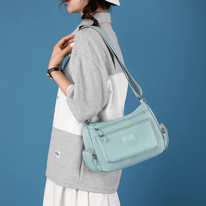 Women's Shoulder bag High Female Messenger Bag Teenager Ladies Nylon CrossBody B