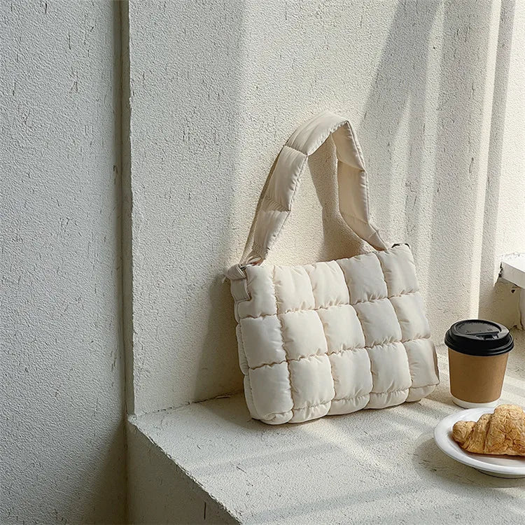 Women's Large Canvas Tote Bag - Stylish Shoulder Bag for Everyday Use