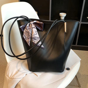 Solid Leather Bucket Bag Set for Women