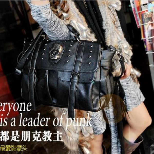 Women Skull Rivet Shoulder Bag Tote Bag