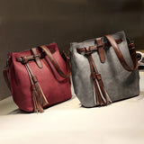 Lady Tassel Shoulder Bag Flap Bag with Tassel Detail