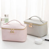 Large Women Cosmetic Bag PU Leather Waterproof Zipper Make Up Bag