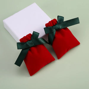 10-pack Small Red Velvet Jewelry Pouches Drawstring Gift Bags