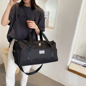 18 Inch Unisex Nylon Travel Bag, Large Capacity Fitness Bag