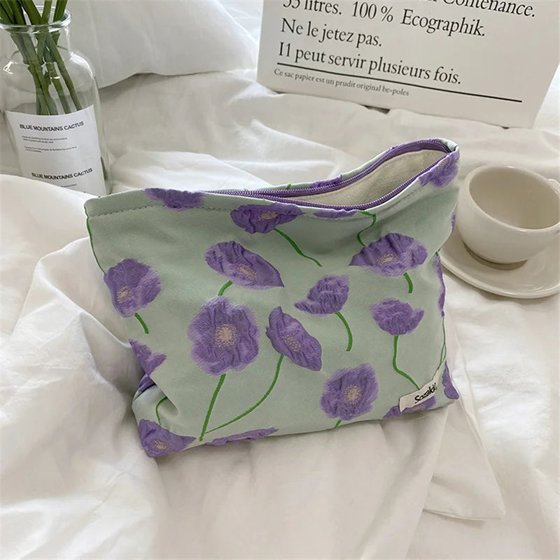 Relief Flowers Print Cosmetic Bag Canvas Washing Bag Large Capacity