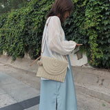 Envelope Crossbody Bag Straw Handbag Retro Classic Shoulder Pack for Women