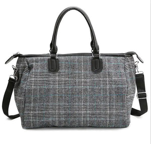 Women's Portable Travel Bag Large Capacity Cylinder Luggage Bag