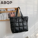 European Beauty Bag Large-Capacity One-Shoulder WOMEN down Bag